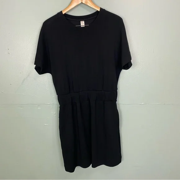 black and white dress shirt mens Mens Black and White Dress Shirt Black / 19.5” Neck /34-35” Sleeve main image 0